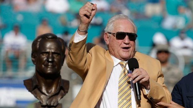 Legendary Miami Dolphins Head Coach Don Shula Dead At 90 Tsn Ca