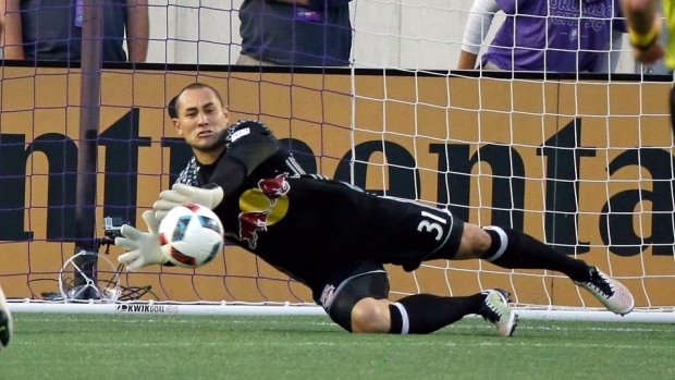 New York Red Bulls name Luis Robles as team captain for 2018 MLS season