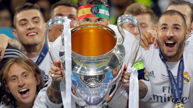 Real Madrid celebrate, The Canadian Press Real Madrid celebrate