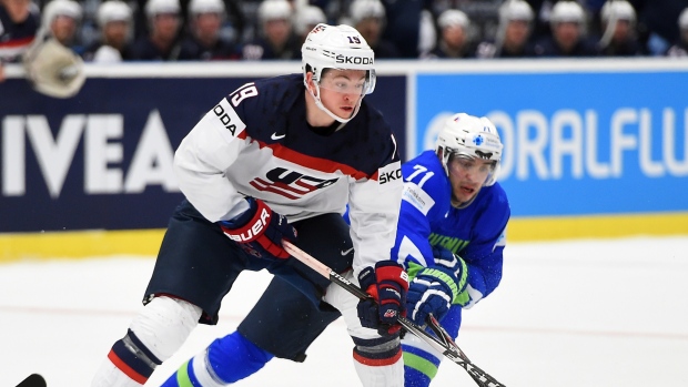 Jimmy Vesey officially re-signs with the New York Rangers