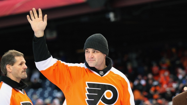 Eric Lindros, Len Redkoles/National Hockey League/Getty Images Eric Lindros