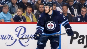 Jets trade Little's contract to Coyotes for 4th-round pick