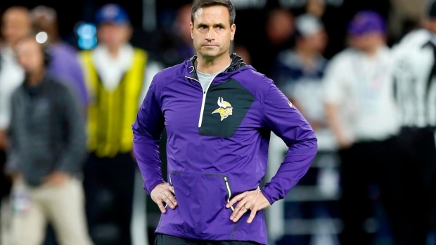 Vikings coach Mike Zimmer out vs. Cowboys after eye surgery Article Image 0
