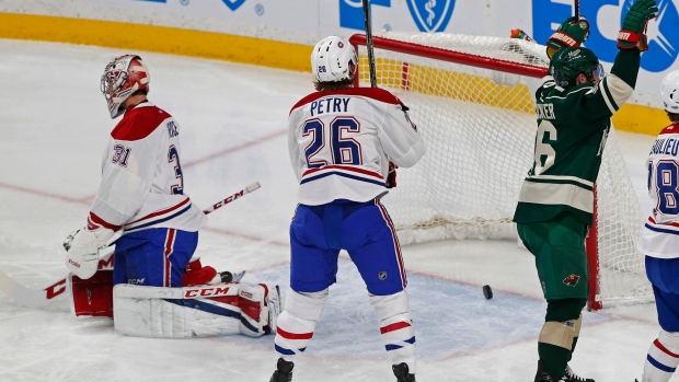 Zucker celebrates vs. Canadiens