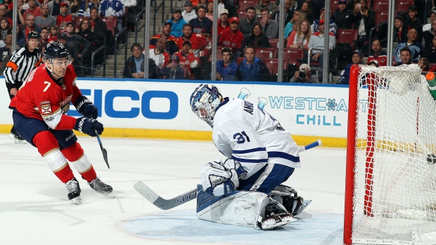 Colton Sceviour scores on Frederik Andersen