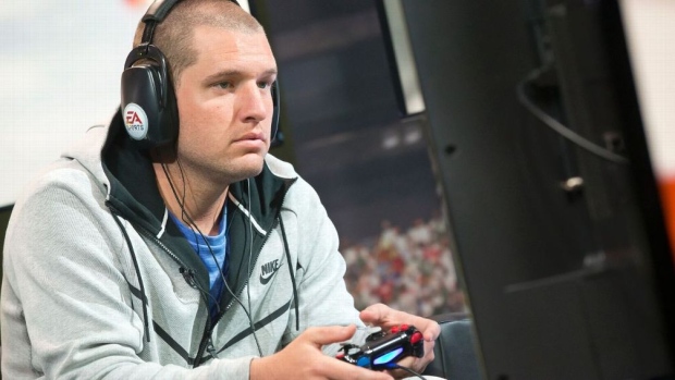 Michael "Skimbo" Skimbo, Electronic Arts Michael "Skimbo" Skimbo