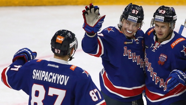  Vadim Shipachyov, Nikita Gusev and Yevgeny Dadonov 