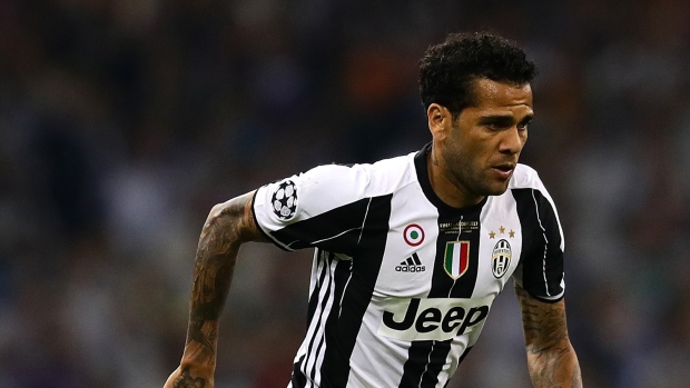 Dani Alves, Chris Brunskill Ltd/Getty Images Dani Alves