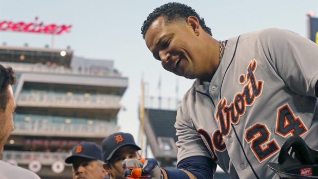 Hunter, Cabrera hit back-to-back homers in 9th as Tigers overcome lost lead to top Twins 8-6 Article Image 0, The Canadian Press Hunter, Cabrera hit back-to-back homers in 9th as Tigers overcome lost lead to top Twins 8-6 Article Image 0