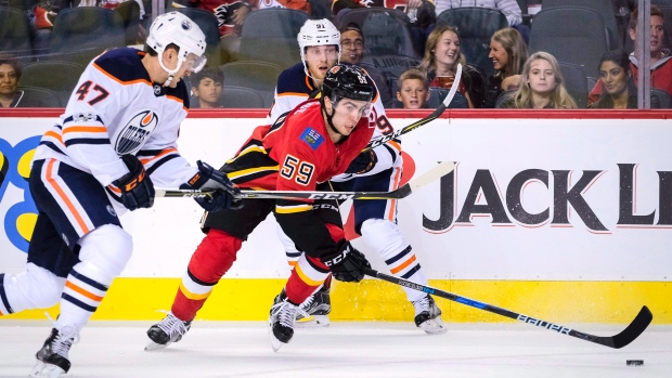 Calgary Flames, Edmonton Oilers, The Canadian Press Calgary Flames, Edmonton Oilers