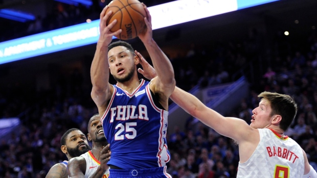 Simmons, Mitchell unanimous picks for NBA All-Rookie team