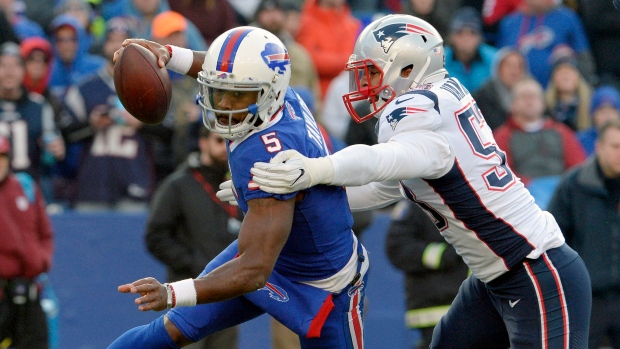Tyrod Taylor and Kyle Van Noy