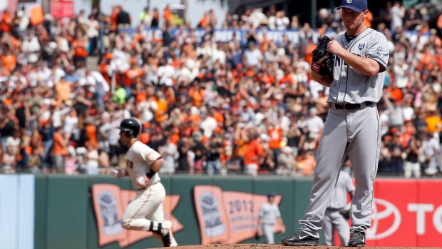 Giants beat Padres 9-3, gear up for NL wild-card game at Pittsburgh Article Image 0, The Canadian Press Giants beat Padres 9-3, gear up for NL wild-card game at Pittsburgh Article Image 0
