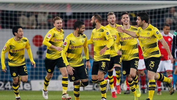 Sokratis Papastathopoulos, The Canadian Press Sokratis Papastathopoulos