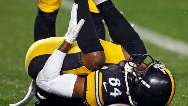 Antonio Brown, The Canadian Press Antonio Brown