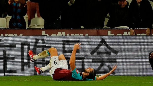 Carroll nets twice as West Ham beats West Brom 2-1 Article Image 0