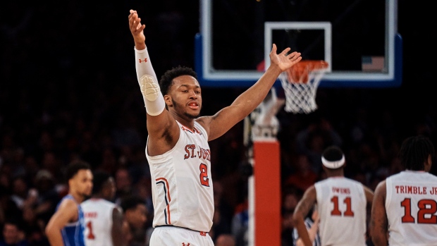 Shamorie Ponds celebrates