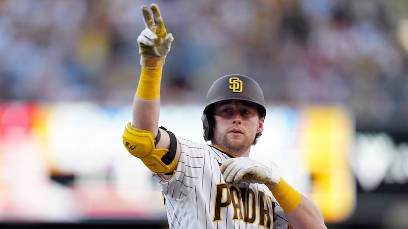 Padres INF Cronenworth returns after being sidelined with concussion