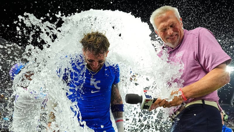 Jensen’s two-run single caps four-run 10th inning as Royals rally for win over Padres