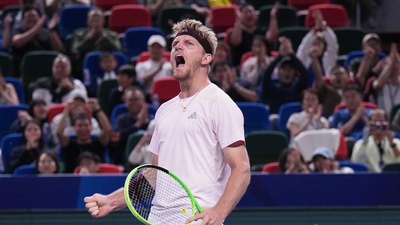 Fokina upsets future No. 1 Zverev to reach the Shanghai Masters final