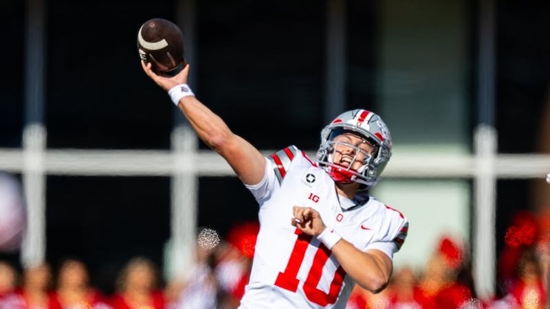 Ohio State QB Sayin out indefinitely after injuring throwing arm
