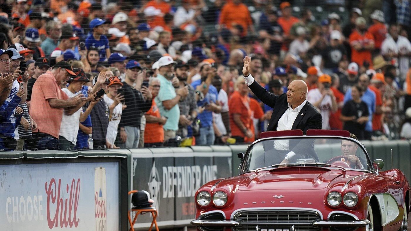 Cal Ripken Height Orioles and Cal Ripken Jr. celebrate the 30th anniversary of when he ...