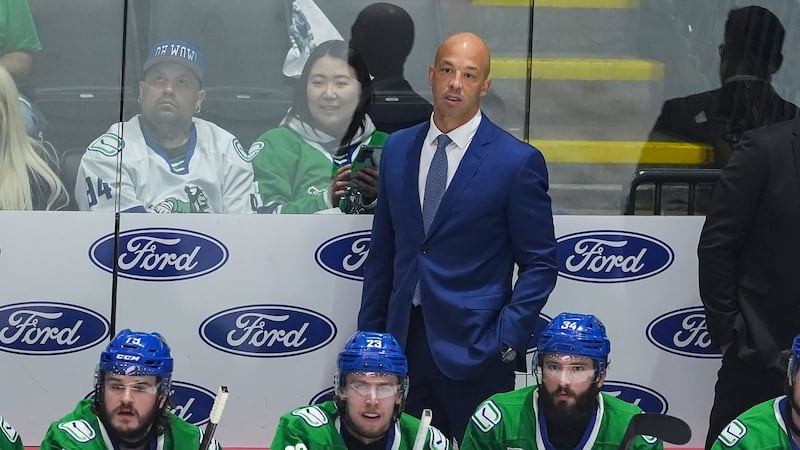 Canucks hire Malhotra as 23rd head coach in franchise history