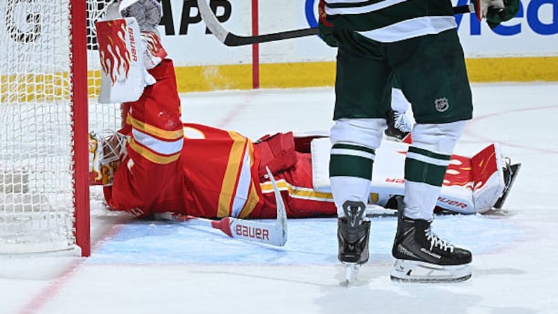 Cooley shrugs off 'Team Tank' talk as Flames post back-to-back wins at home