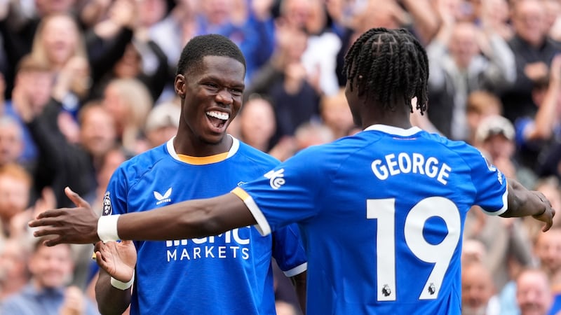 Everton start Premier League campaign with win over Crystal Palace as Prime Minister attends