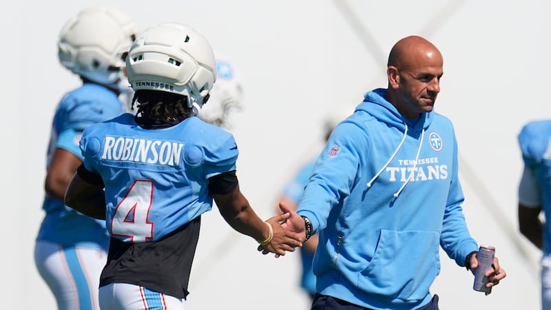 Titans coach calls hit by Bears safety Woods on Robinson in joint practice ‘cheap’