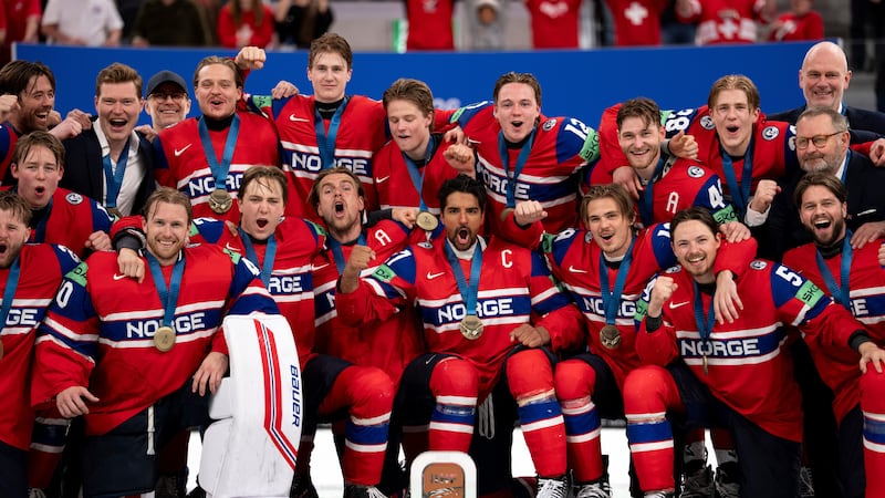 Canada stunned by Norway in overtime of bronze-medal game at Men’s Worlds
