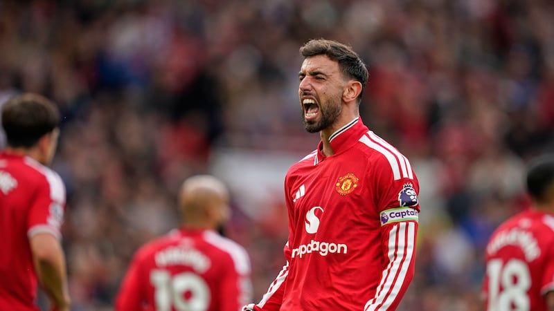 Fernandes dropped by Man United in big call by manager Michael Carrick