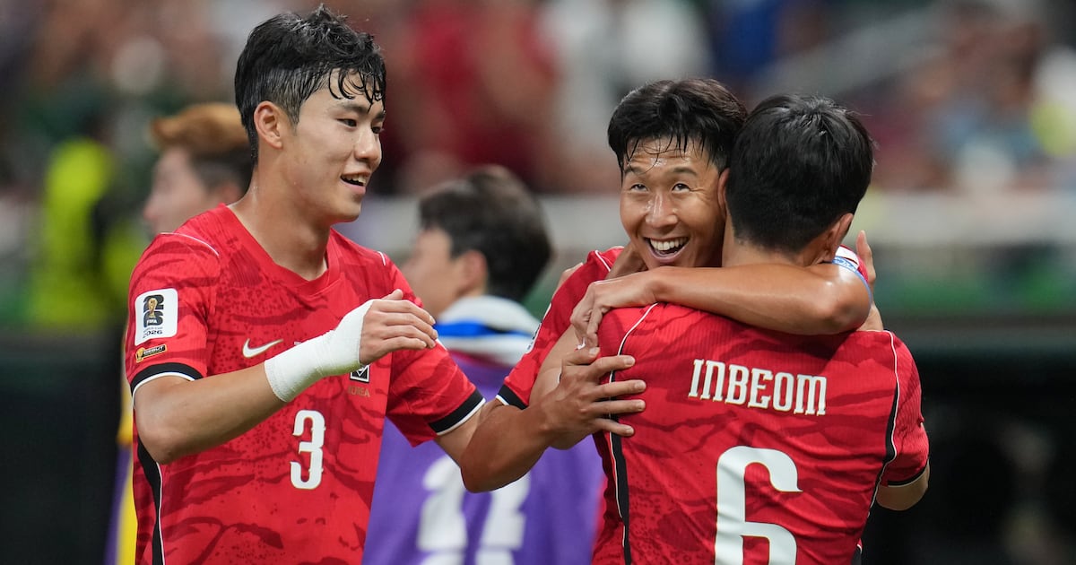 Hwang In-beom Inspires South Korea's Comeback Win Over Czech Republic at WC26