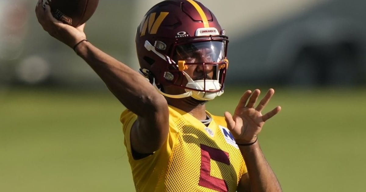 Daniels sends cease-and-desist to LSU after Pickett given No. 5
