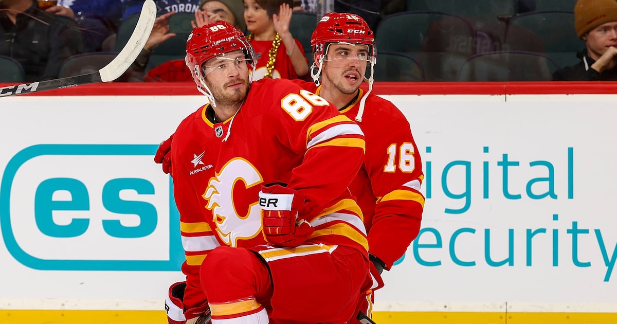 Flames 201 Joel Farabee, Morgan Frost looking forward to first full year with Flames