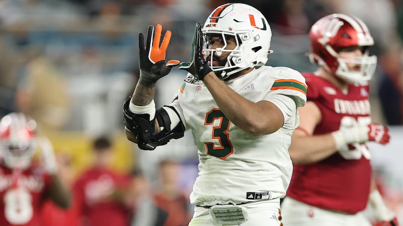 Chargers select Canadian DE Mesidor with 22nd pick in 2026 NFL Draft