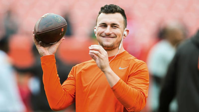 Manziel dominates in MMA debut, says he won’t fight again