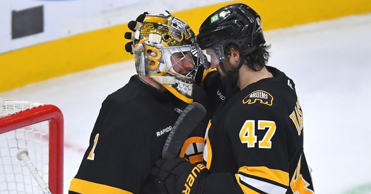 Boston Bruins rally to beat St.Louis Blues with two goals each from ...