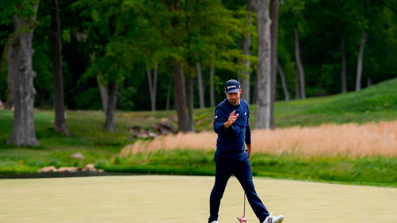 Taylor shoots 5-under, finishes one shot back of lead while Conners struggles at PGA Championship