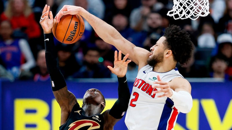 Cunningham, Harris lift Pistons past Cavs for 2-0 lead