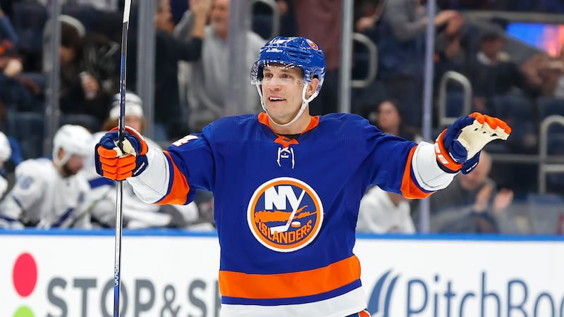 Islanders name Horvat 16th captain in franchise history