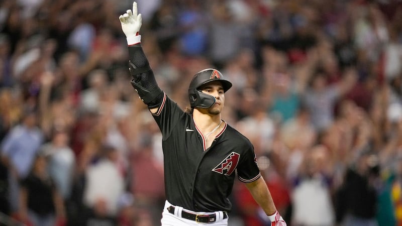 Report: Dodgers acquire Thomas from D-Backs after DFA