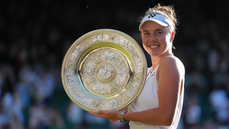 Noskova defeats Muchova in Wimbledon final to win first career Grand Slam