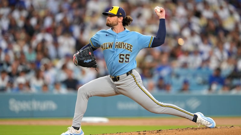 Brewers rally for three runs in ninth to beat stun Dodgers