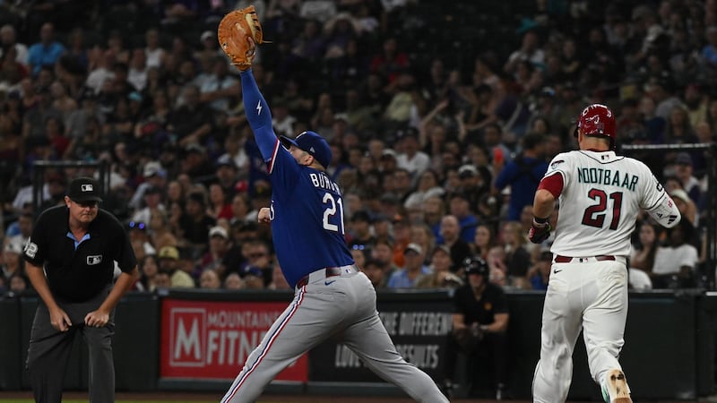 Seager homers, Rangers beat Diamondbacks for first road series win in two months