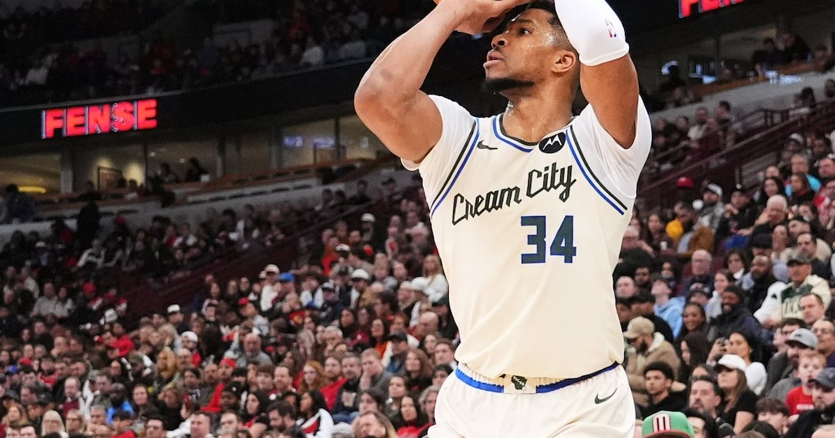 Knicks, Celtics among losers after Giannis deal, Heat get a B- grade after paying up