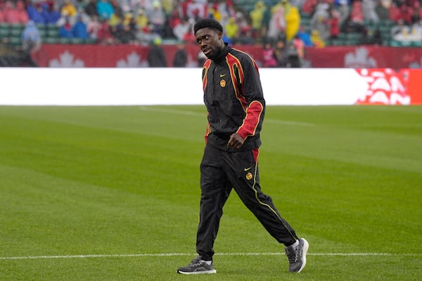 Davies happy to be back with Canadian teammates ahead of World Cup