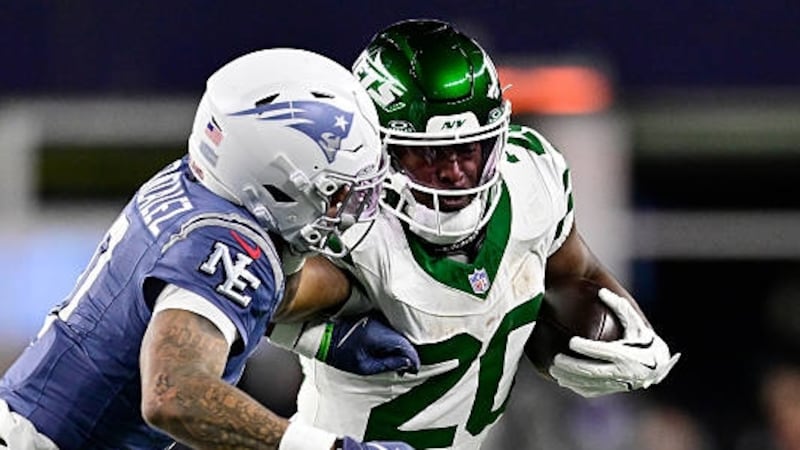 Jets give RB Hall 3-year, $45.75M extension
