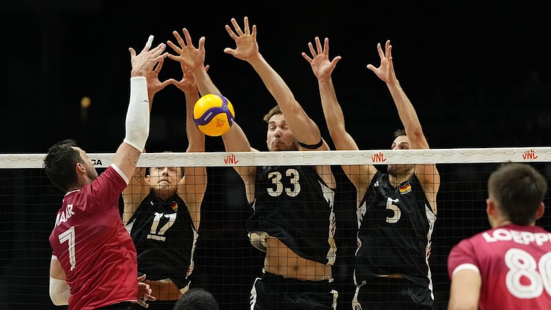 Canada men fall to Cuba in Olympic volleyball qualifier