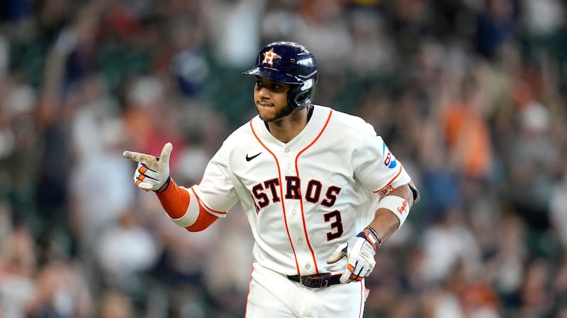 Astros to place Pena on IL with calf strain
